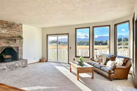 Living - 62 Hogback Rd, Sequim, WA 98382 photo 2 of 3