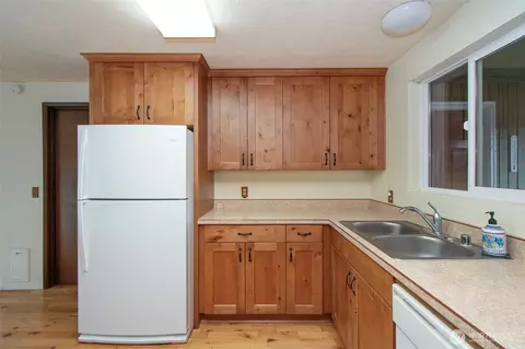 Kitchen - 62 Hogback Rd, Sequim, WA 98382 photo 4 of 4