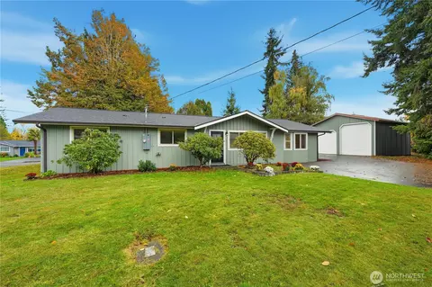 22301 42nd Pl W, Mountlake Terrace, WA 98043