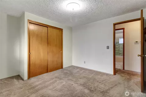 Bedroom - 7903 Grant Dr, Everett, WA 98203 photo 2 of 6