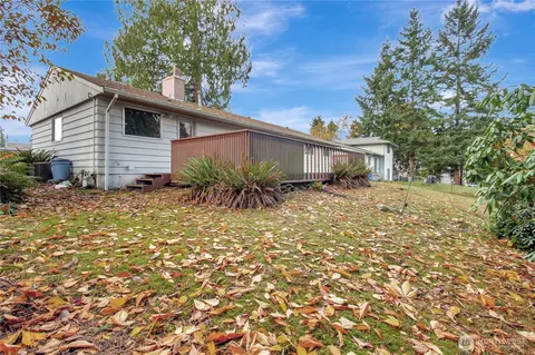 Exterior - 7903 Grant Dr, Everett, WA 98203 photo 9 of 9