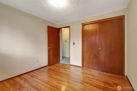 Bedroom - 7903 Grant Dr, Everett, WA 98203 photo 6 of 6