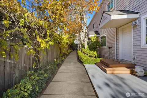 1808 E Union St #B, Seattle, WA 98122 photo 2