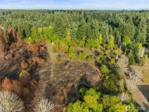 13504 Military Rd SE, Rainier, WA 98576