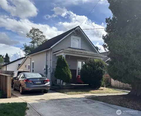 5225 S J St, Tacoma, WA 98408