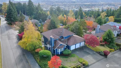 16516 45th St Ct E, Lake Tapps, WA 98391