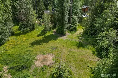 31320 94th Ave E, Eatonville, WA 98328