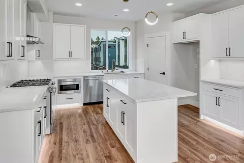 Kitchen - 1515 243rd Pl SW #A, Bothell, WA 98021 photo 2 of 4