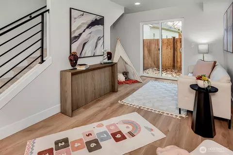 1524 243rd Pl SW #B, Bothell, WA 98021 photo 4