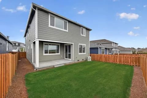 Exterior - 769 Weaver Dr E, Enumclaw, WA 98022 photo 2 of 3