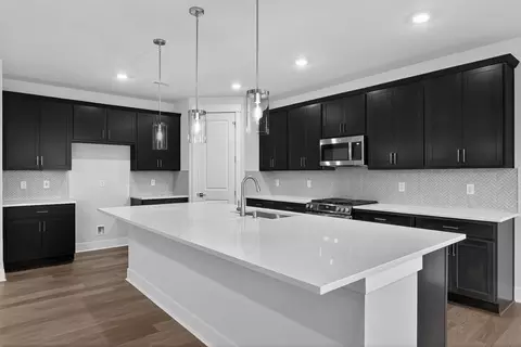 Kitchen - 769 Weaver Dr E, Enumclaw, WA 98022 photo 1 of 1