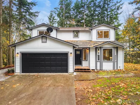 7506 353rd St S, Roy, WA 98580