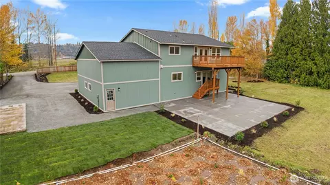 Exterior - 907 Orting Kapowsin Hwy E, Orting, WA 98360 photo 2 of 10