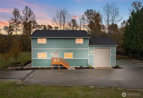 907 Orting Kapowsin Hwy E, Orting, WA 98360