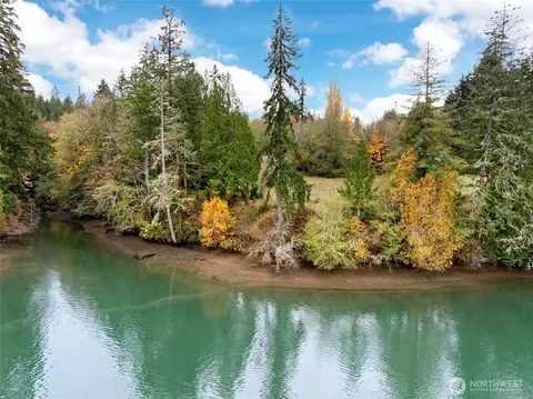 3093 SE Kamilche Point Rd, Shelton, WA 98584