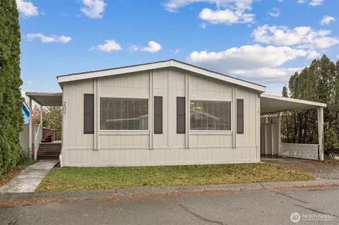 207 Noble Fir Cir, Enumclaw, WA 98022