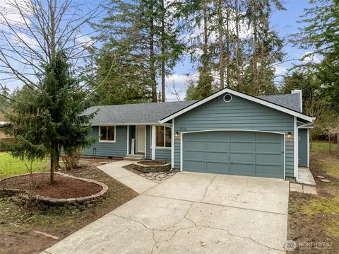7715 126th St E, Puyallup, WA 98373