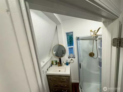 Bath - 8402 209th St E, Spanaway, WA 98387 photo 5 of 5