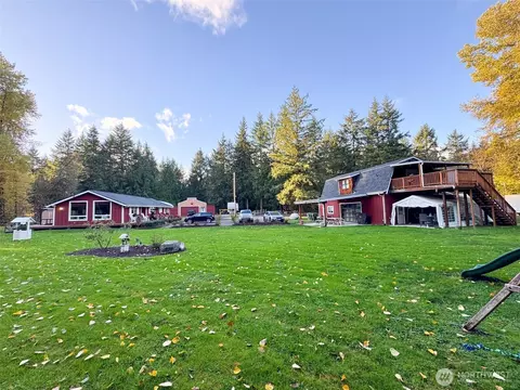 Exterior - 8402 209th St E, Spanaway, WA 98387 photo 7 of 10