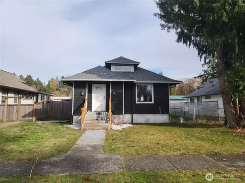 403 Louviers Ave, Dupont, WA 98327