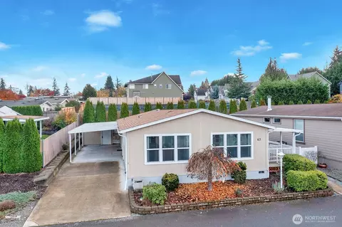 2500 Alder St #63, Milton, WA 98354