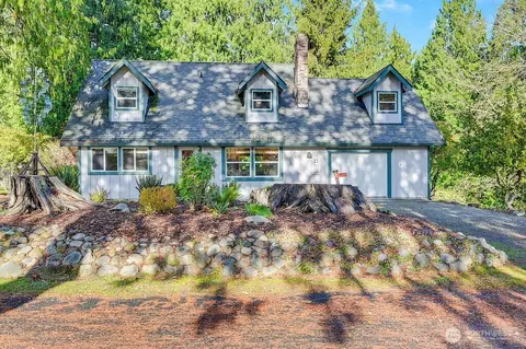 11 W Eugene St, Port Hadlock, WA 98339