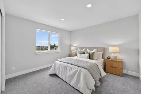 Bedroom - 657 Barquist Ln N, Enumclaw, WA 98022 photo 1 of 3