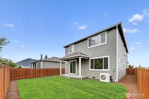 Exterior - 657 Barquist Ln N, Enumclaw, WA 98022 photo 2 of 2