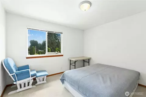 Bedroom - 9 166th Pl SE, Bothell, WA 98012 photo 1 of 4