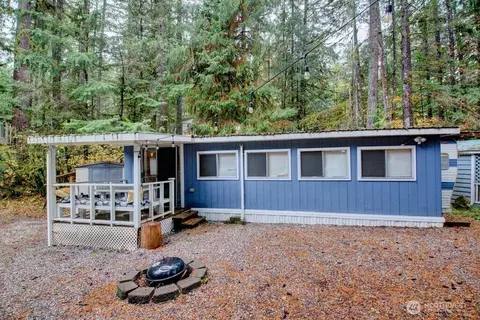 244 Schinn Canyon Ct, Deming, WA 98244