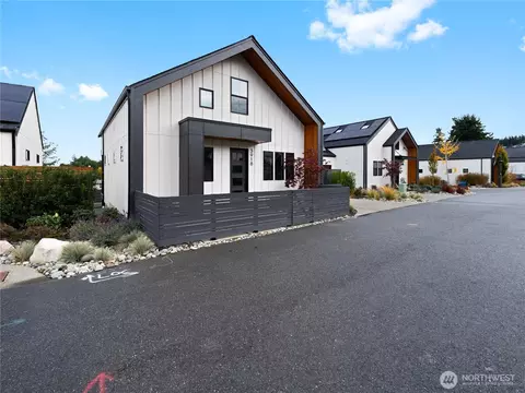 3918 Crosswinds Ct, Anacortes, WA 98221
