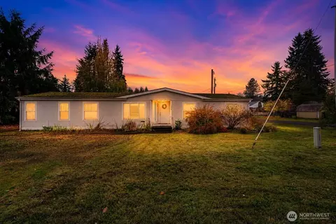 1614 W Martin St, Elma, WA 98541