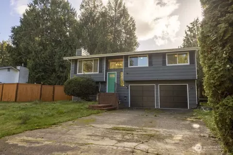27017 Tamsen Ave NW, Poulsbo, WA 98370