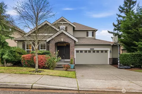 7711 202nd Ave E, Bonney Lake, WA 98391