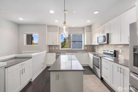 Kitchen - 1325 Seattle Hill Rd #A2, Bothell, WA 98012 photo 1 of 8