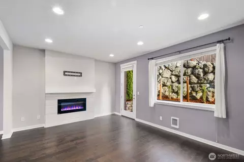 Living - 1325 Seattle Hill Rd #A2, Bothell, WA 98012 photo 3 of 6