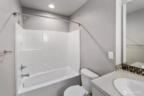 Bath - 1325 Seattle Hill Rd #A2, Bothell, WA 98012 photo 2 of 5