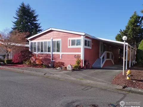 1427 100th St SW #50, Everett, WA 98204