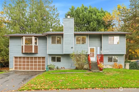 6305 95th St NE, Marysville, WA 98270