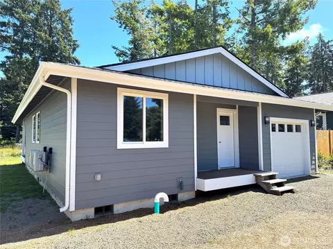660 Itswoot Ave SE, Ocean Shores, WA 98569