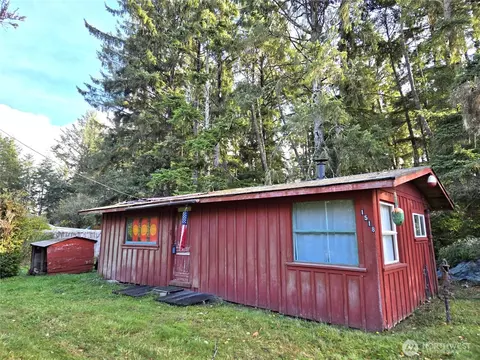 1518 200th Ln, Ocean Park, WA 98640