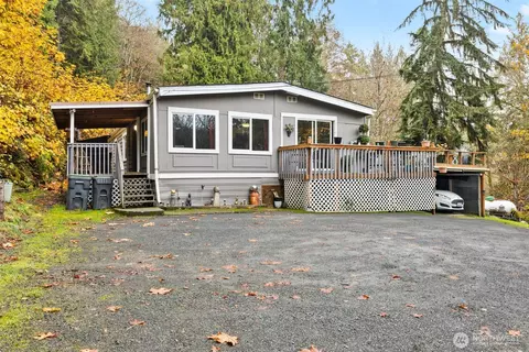 113 Red Cedar Ln, Port Angeles, WA 98362