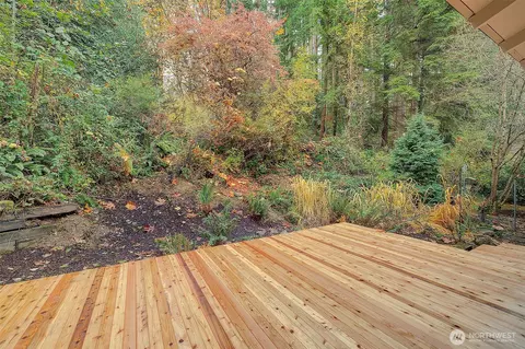Exterior - 22710 2nd Ave SE, Bothell, WA 98021 photo 2 of 4