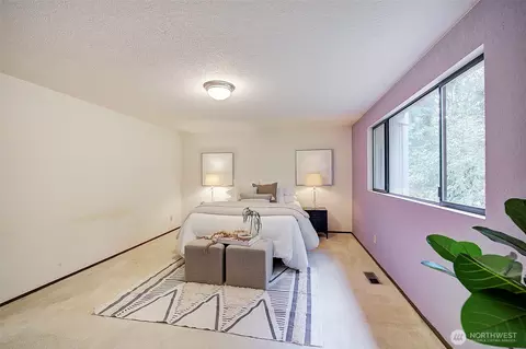 Bedroom - 22710 2nd Ave SE, Bothell, WA 98021 photo 2 of 5