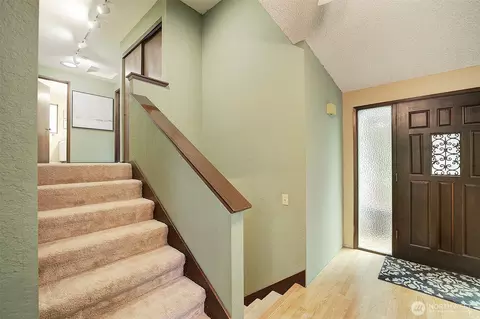 Entry Way - 22710 2nd Ave SE, Bothell, WA 98021 photo 2 of 3