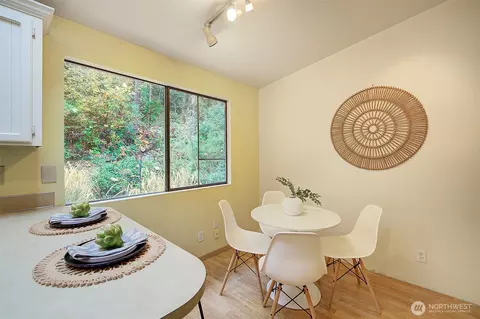 Dining - 22710 2nd Ave SE, Bothell, WA 98021 photo 3 of 3