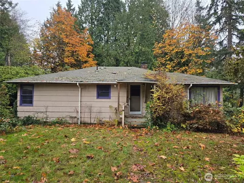 10415 Slater Ave NE, Kirkland, WA 98033