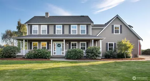 6864 Blumefield Dr, Lynden, WA 98264