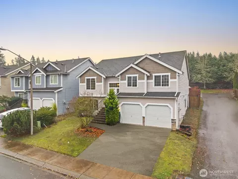 14627 SE 189th Pl, Renton, WA 98058