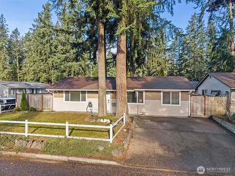 19006 SE 269th St, Covington, WA 98042
